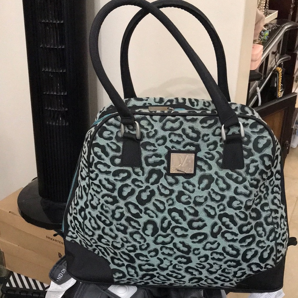 Travel bag